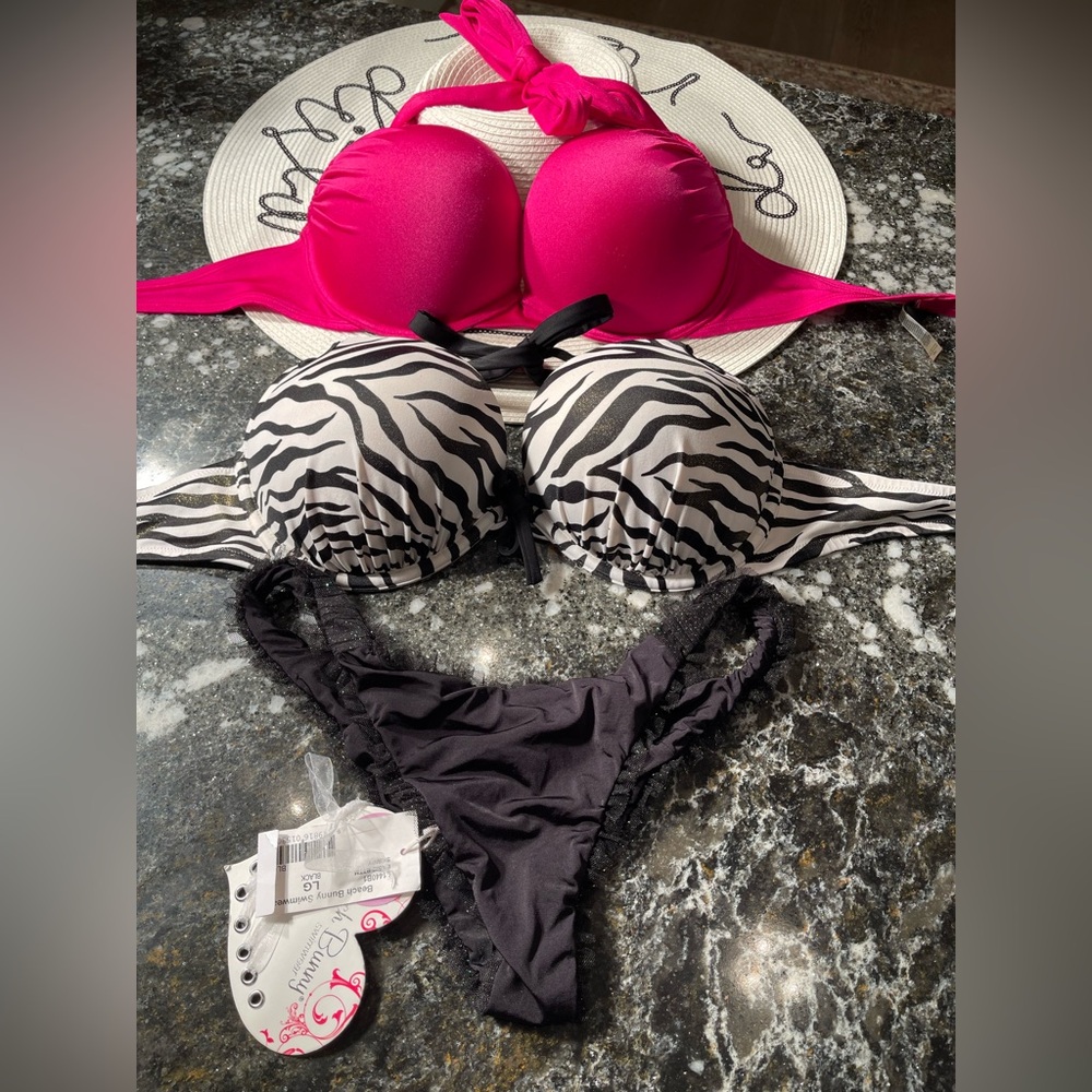 Victoria Secrets Two bombshell tops 34D and L beach bunny bottoms